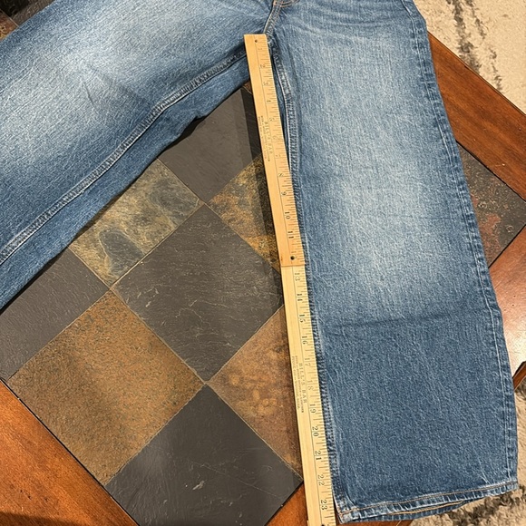 H&M Blue High Rise Jeans with Wide-Leg Cut - Picture 8 of 9